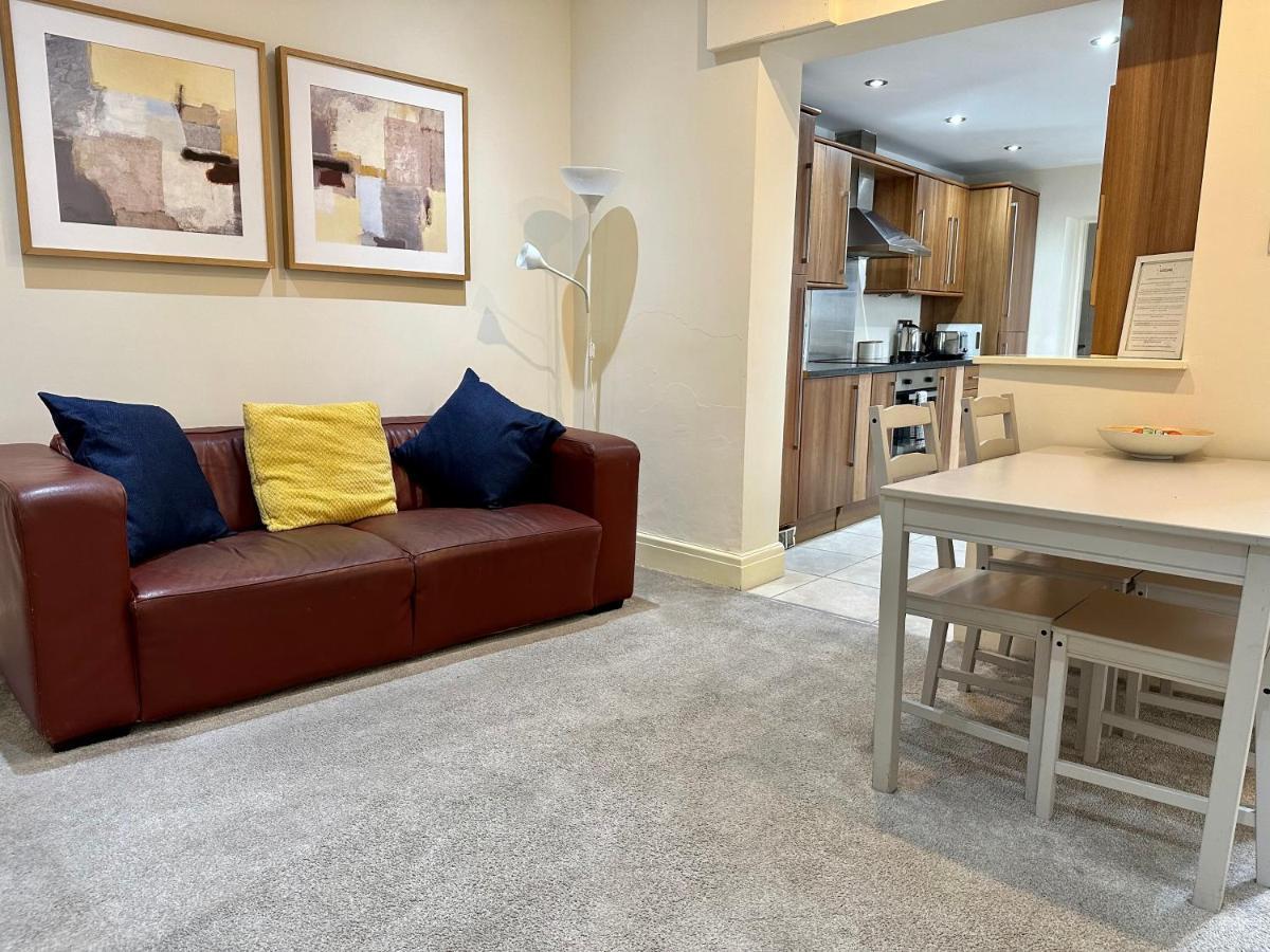 Tithebarn Townhouse Villa Poulton-le-Fylde Exteriör bild